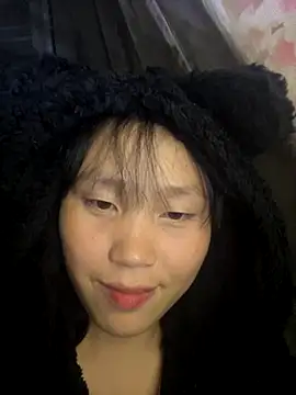 huong-18 online show from November 11, 1:55 pm