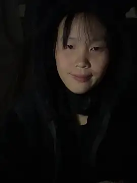 huong-18 online show from November 18, 4:55 pm