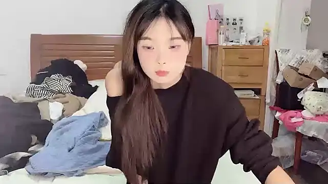 Snapshot of Akong11 chatting on September 22, 2:08 pm Akong11 online show from September 22, 2:08 pm