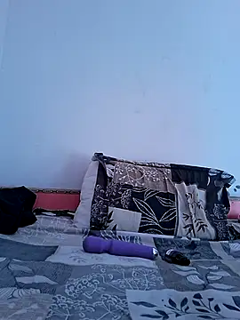 GoddessShristi online show from December 4, 7:17 am