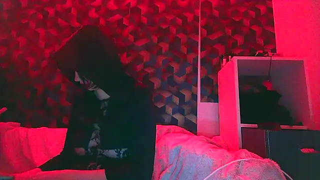 Snapshot of MaitresseMermaid chatting on October 31, 6:31 pm MaitresseMermaid online show from October 31, 6:31 pm