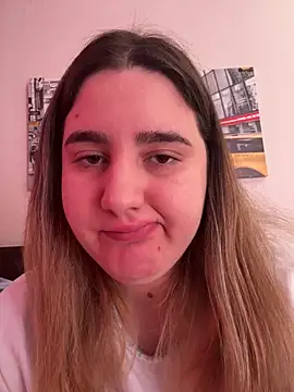 marouska official online show from April 18, 12:20 pm