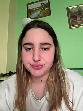 marouska official online show from April 25, 3:20 pm