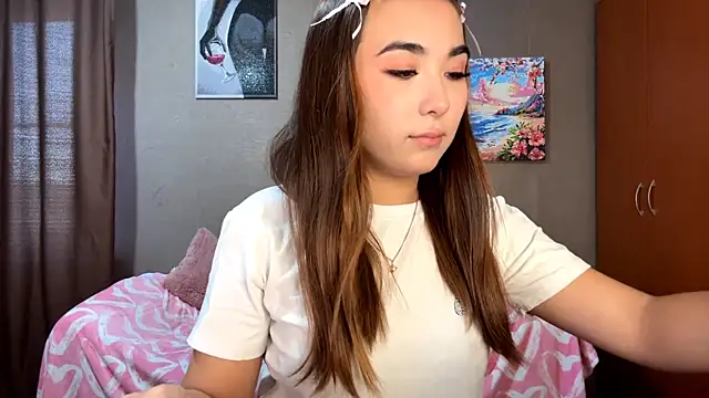 Snapshot of BahaiHeaven chatting on October 20, 8:26 am BahaiHeaven online show from October 20, 8:26 am