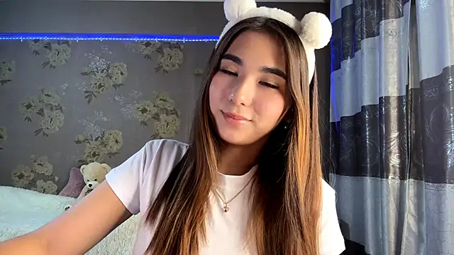 Snapshot of BahaiHeaven chatting on November 29, 12:08 pm BahaiHeaven online show from November 29, 12:08 pm