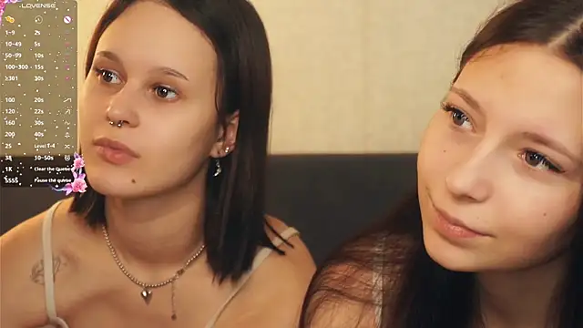 GabrielleLynchard online show from October 18, 7:14 pm