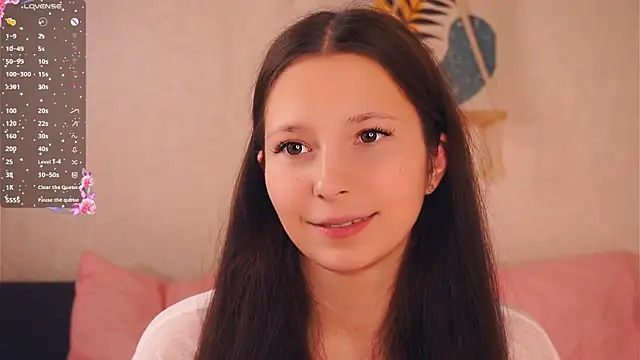 GabrielleLynchard online show from October 28, 8:11 pm