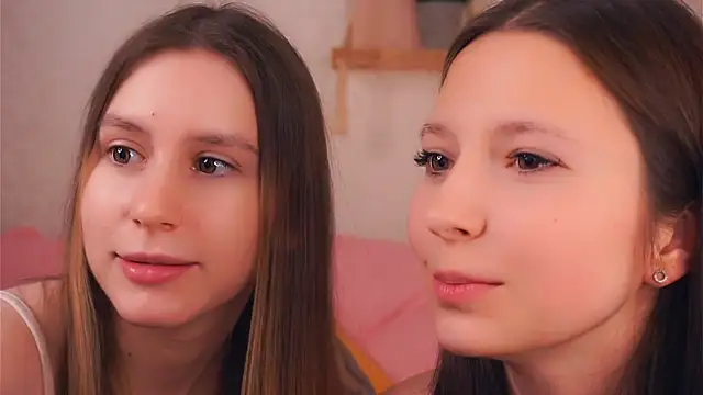 GabrielleLynchard online show from November 26, 7:26 pm