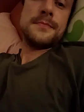 Snapshot of 2Pietro3 chatting on September 14, 11:15 pm 2Pietro3 online show from September 14, 11:15 pm