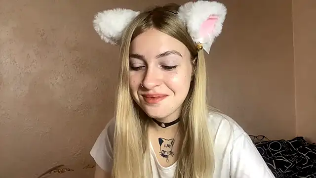 Snapshot of LanaNoir chatting on October 15, 12:27 pm LanaNoir online show from October 15, 12:27 pm