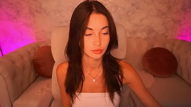 CherryyLulu online show from September 15, 8:03 am