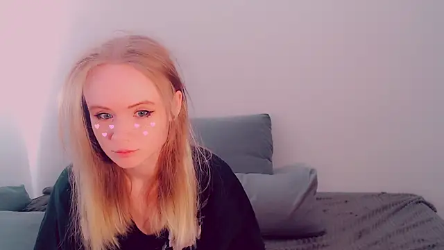 Snapshot of AliceNya_cute chatting on April 28, 5:34 am AliceNya cute online show from April 28, 5:34 am