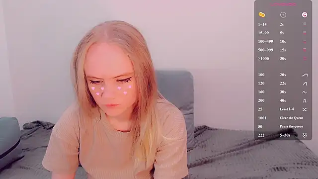 Snapshot of AliceNya_cute chatting on May 5, 5:37 am AliceNya cute online show from May 5, 5:37 am