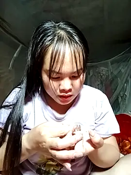 emilyzz online show from February 19, 1:18 pm