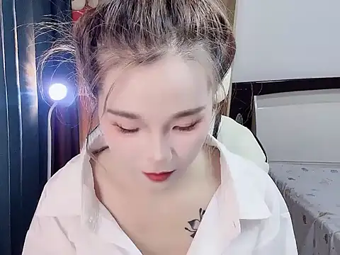 W-Sunflower online show from October 31, 2:40 pm