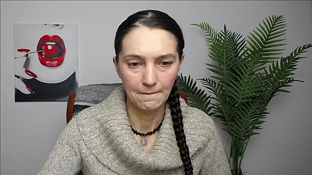 TayaFinch online show from January 10, 1:24 pm