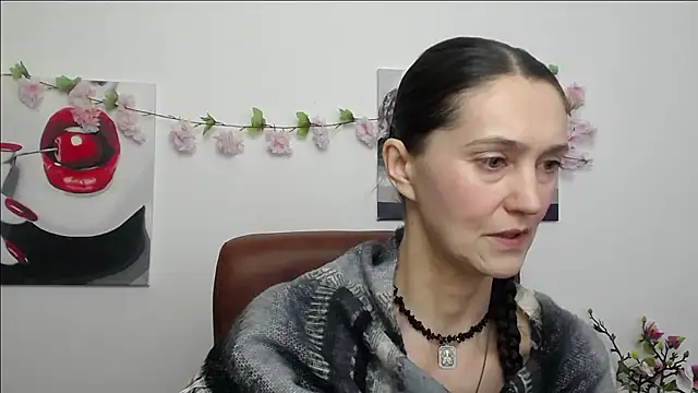 TayaFinch online show from January 17, 1:16 pm