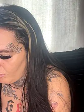 Snapshot of DIRTY_PAISLEY_X chatting on September 25, 1:15 pm DIRTY PAISLEY X online show from September 25, 1:15 pm