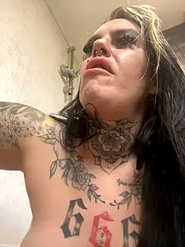 Snapshot of DIRTY_PAISLEY_X chatting on October 10, 11:20 am DIRTY PAISLEY X online show from October 10, 11:20 am