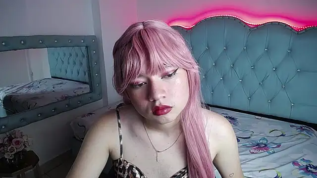 Snapshot of Cordelia_Perlman chatting on October 17, 12:30 pm Cordelia Perlman online show from October 17, 12:30 pm