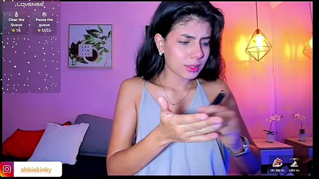 Abbiekinky online show from December 18, 1:50 pm