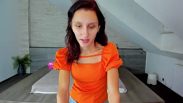 skinnystar  online show from October 14, 4:24 am