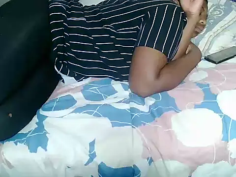Snapshot of BoobySweet29 chatting on September 24, 2:31 pm BoobySweet29 online show from September 24, 2:31 pm