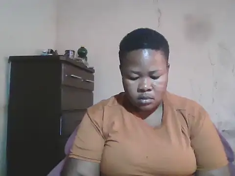 Bustyass93 online show from September 25, 7:45 am