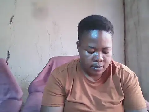 Bustyass93 online show from November 26, 8:04 am