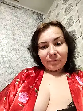 Mia24Blove online show from October 15, 6:30 pm