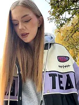 MilaMoone online show from November 15, 10:34 am