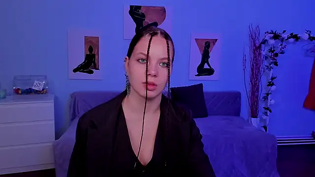 Snapshot of BetsyKiss chatting on September 22, 5:09 am BetsyKiss online show from September 22, 5:09 am