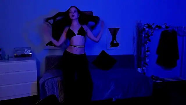 BetsyKiss online show from November 26, 5:08 am