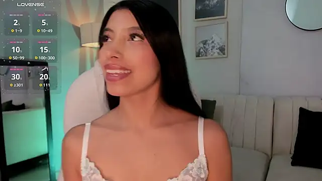 Tiffany Low online show from January 16, 1:04 pm