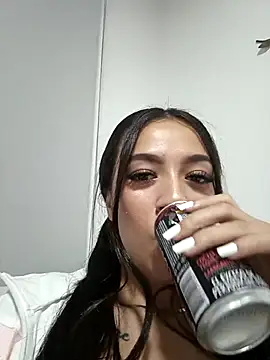 MiQeilaSweet online show from February 15, 12:29 am