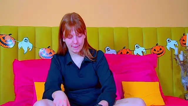 BeatriceBinoche online show from October 25, 6:35 pm