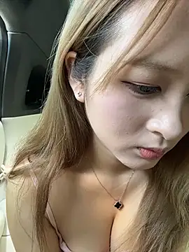 yuki june online show from May 27, 6:43 am