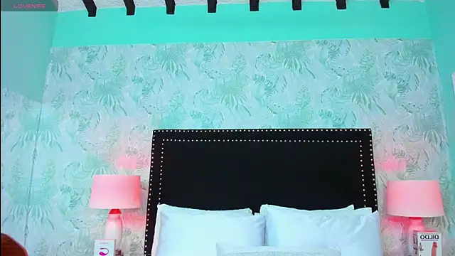 SamyySwet online show from April 22, 12:07 pm