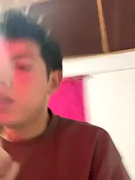 mattebret11 online show from December 17, 5:30 pm