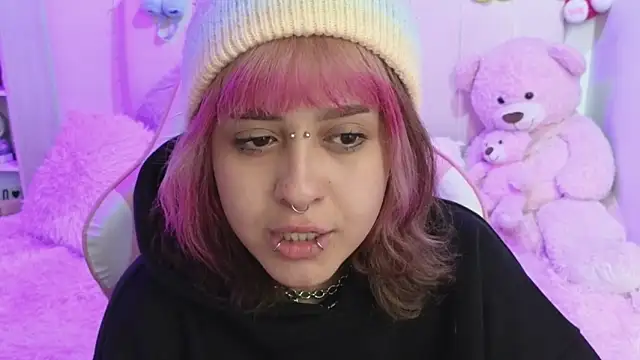 NekoWaifu online show from April 19, 2:27 pm