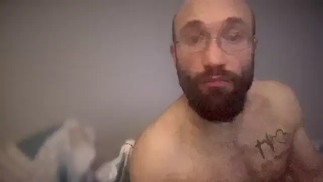 Snapshot of versatilevortex chatting on January 10, 11:34 am versatilevortex online show from January 10, 11:34 am