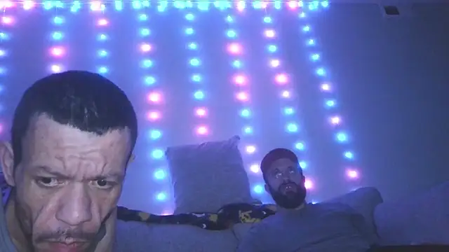 Snapshot of versatilevortex chatting on January 16, 8:18 am versatilevortex online show from January 16, 8:18 am