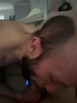 Snapshot of versatilevortex chatting on April 10, 1:49 pm versatilevortex online show from April 10, 1:49 pm