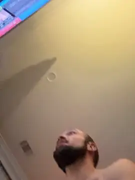 Snapshot of versatilevortex chatting on April 13, 4:18 am versatilevortex online show from April 13, 4:18 am