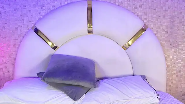 paulina cano online show from September 16, 8:10 pm