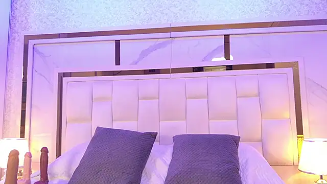 paulina cano online show from November 30, 7:18 pm