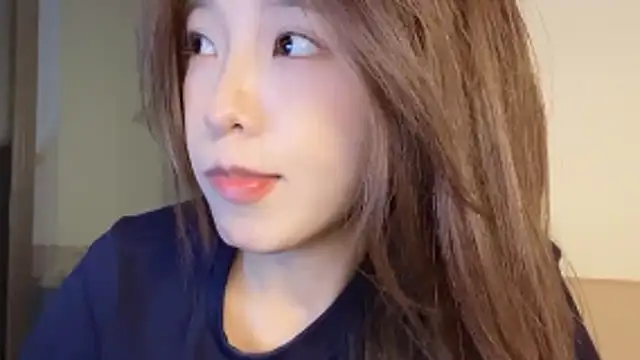 Meng 777 online show from April 2, 12:14 pm