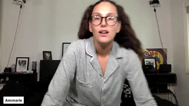 Snapshot of annmarieferrara chatting on September 26, 7:18 pm annmarieferrara online show from September 26, 7:18 pm