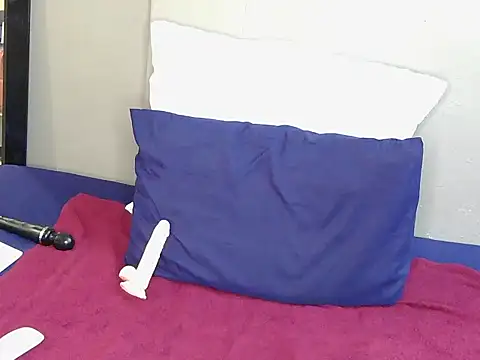 Serafynn online show from September 26, 11:31 pm