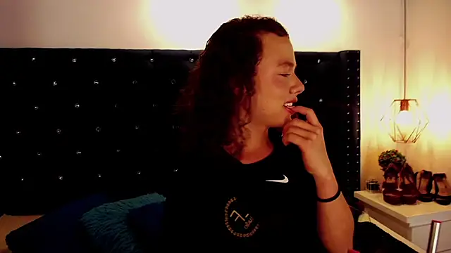 bycandy  online show from October 9, 2:37 pm